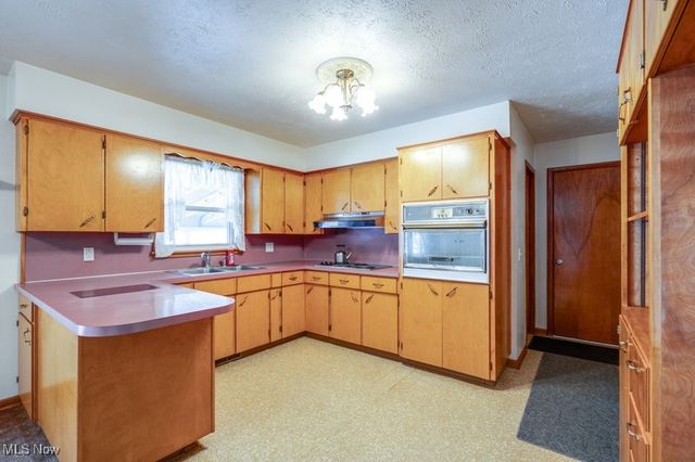 724 New Milford Road, Atwater, OH 44201