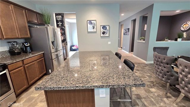 34306 Kensington Street, Murrieta, CA 92563