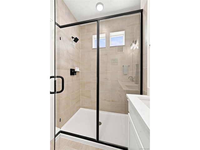 9480 Accord Ln 301, Parker, CO 80134