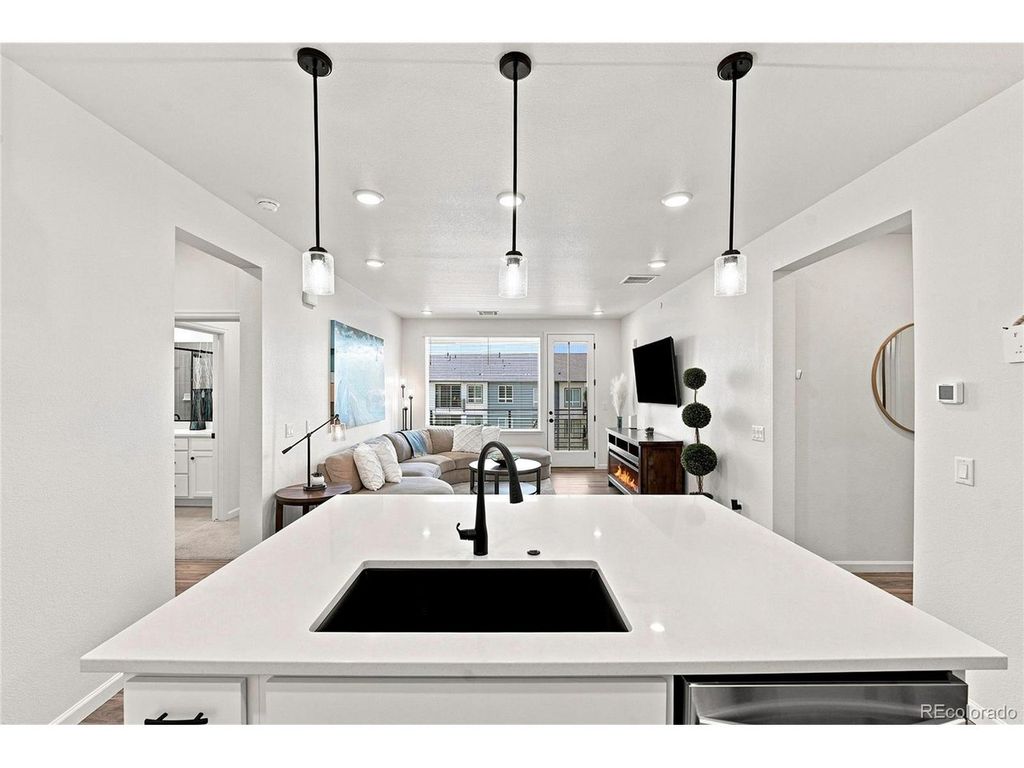 9480 Accord Ln 301, Parker, CO 80134