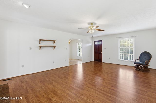 2695 Highway 70 Beaufort, Beaufort, NC 28516