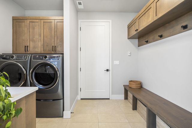 3202 NW Strickland Way, Bend, OR 97703