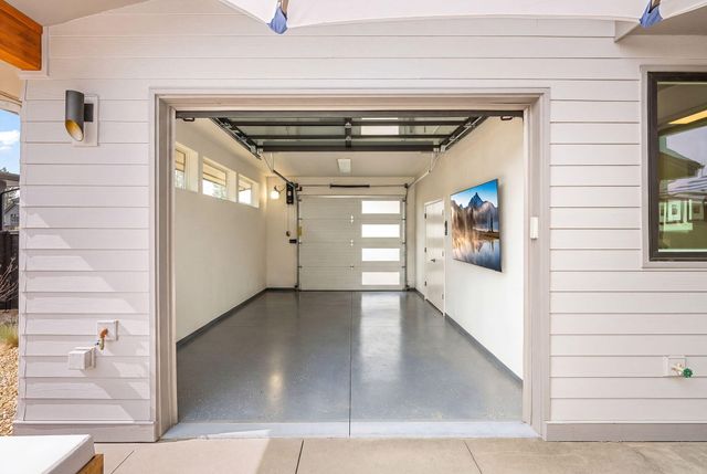 3202 NW Strickland Way, Bend, OR 97703