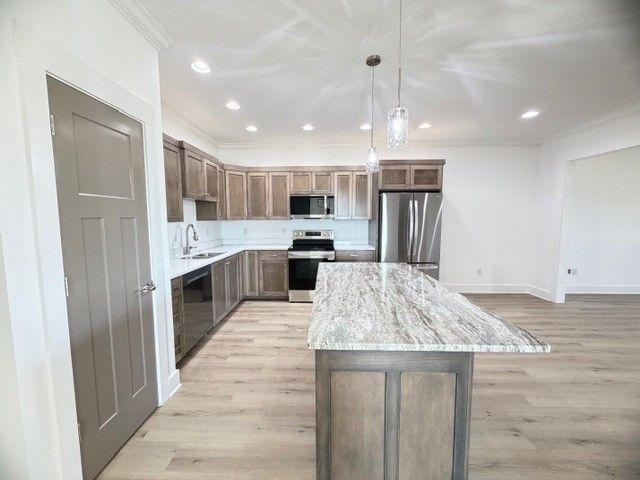 114 Edgefield Ct, Winchester, TN 37398