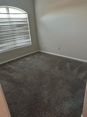 8617 Explorer Drive, Texas City, TX 77591