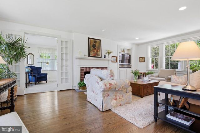 501 RODMAN AVE, Jenkintown, PA 19046