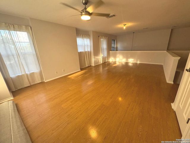 206 Mesa Loop, San Antonio, TX 78258
