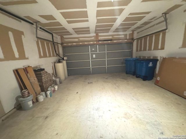 206 Mesa Loop, San Antonio, TX 78258