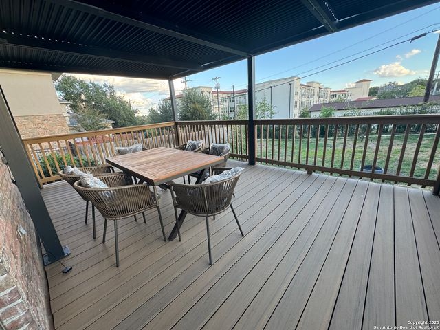 206 Mesa Loop, San Antonio, TX 78258