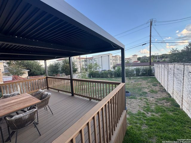 206 Mesa Loop, San Antonio, TX 78258