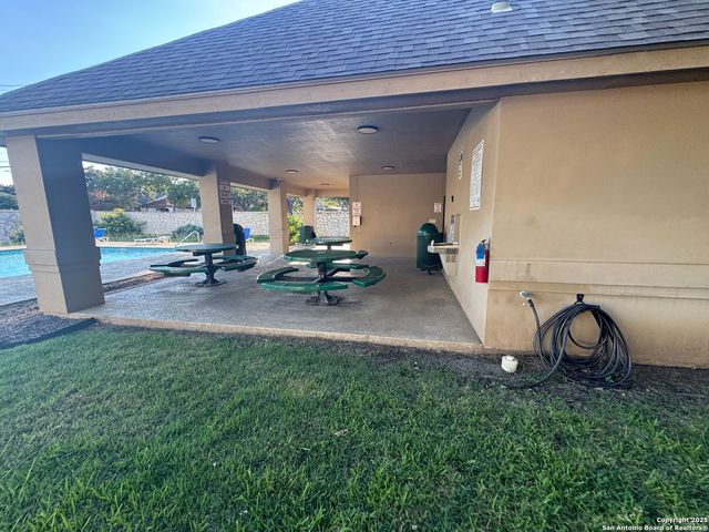 206 Mesa Loop, San Antonio, TX 78258