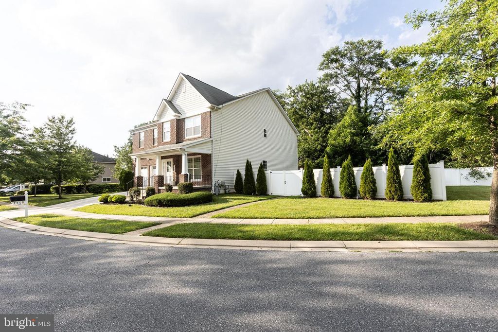 7508 ROXY DR, Windsor Mill, MD 21244