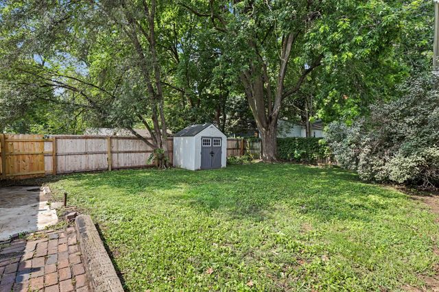 909 Arthur Avenue, Des Moines, IA 50316