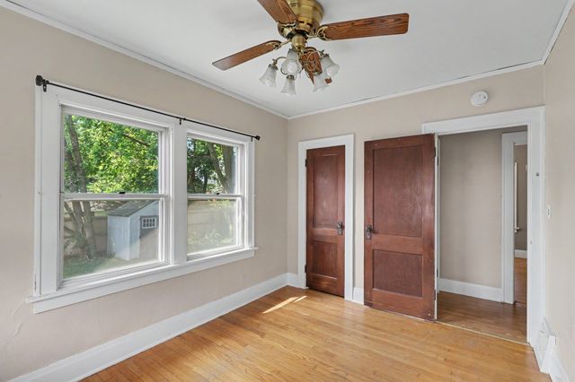 909 Arthur Avenue, Des Moines, IA 50316