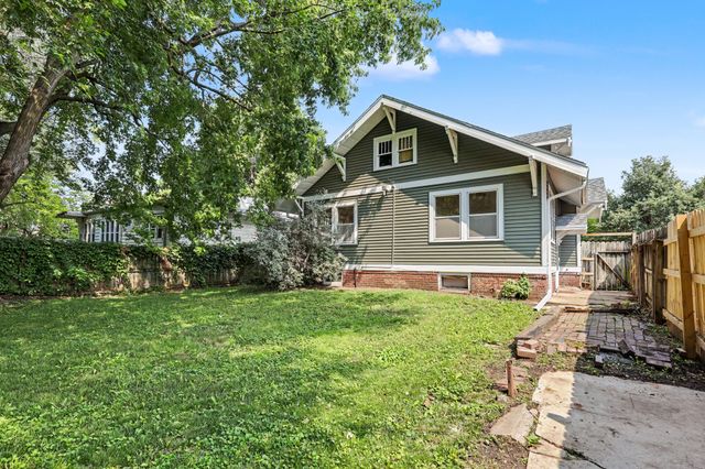 909 Arthur Avenue, Des Moines, IA 50316