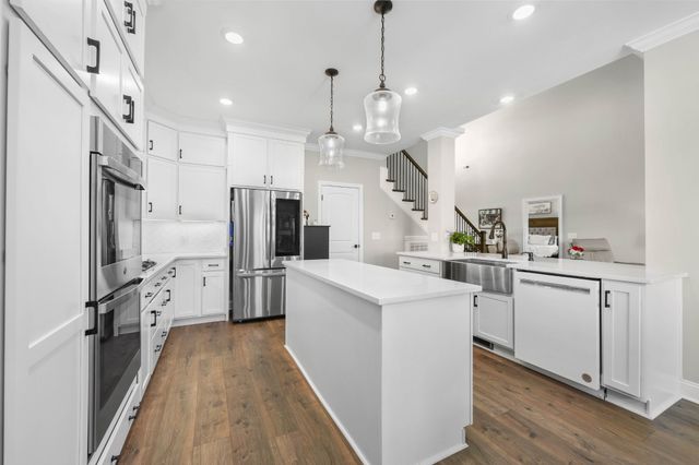 1121 Archibald Dr, Clarksville, TN 37040