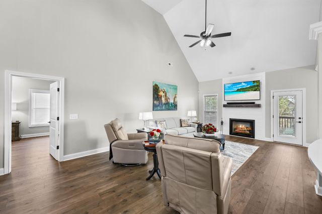 1121 Archibald Dr, Clarksville, TN 37040