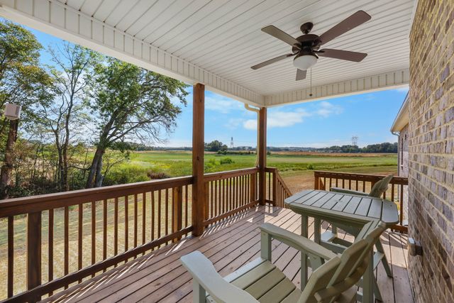 1121 Archibald Dr, Clarksville, TN 37040