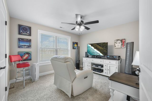 1121 Archibald Dr, Clarksville, TN 37040