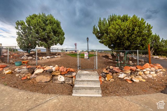 758 S PANORAMA DR, Cedar City, UT 84720