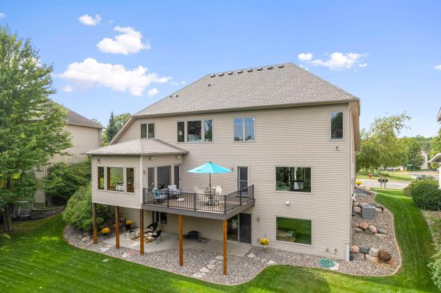 1106 Overlook Lane, Carver, MN 55315