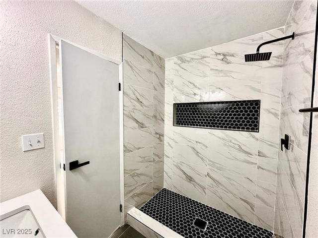 4777 Via Renaldo, Las Vegas, NV 89103