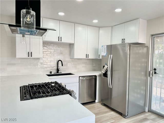 4777 Via Renaldo, Las Vegas, NV 89103