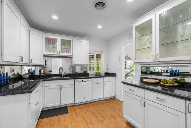 257 Fairview Road, Palm Beach, FL 33480