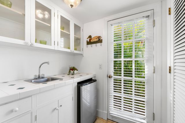 257 Fairview Road, Palm Beach, FL 33480