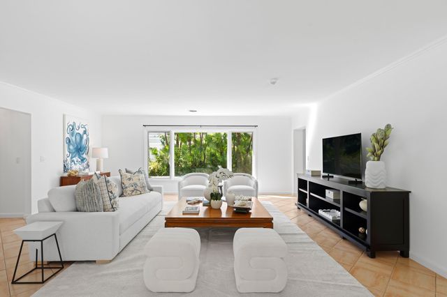 257 Fairview Road, Palm Beach, FL 33480