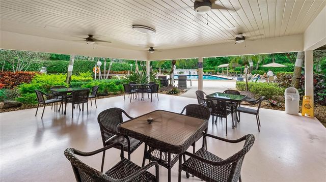 535 Oaks Drive 508, Pompano Beach, FL 33069