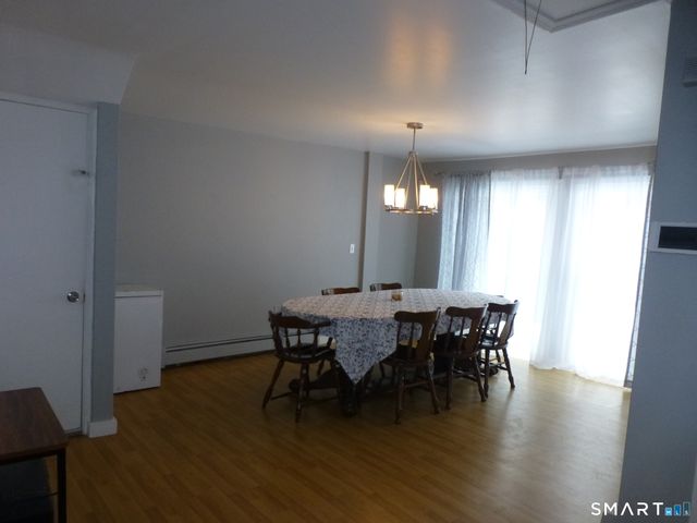 593 Mohegan Avenue Parkway, Waterford, CT 06375