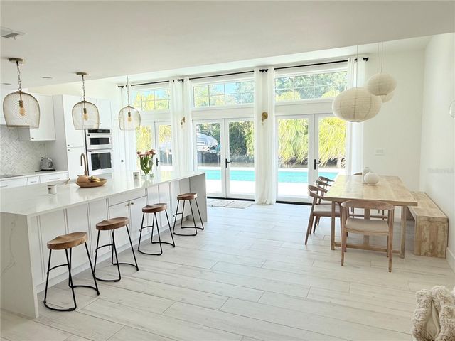 797 45TH AVENUE NE, St Petersburg, FL 33703