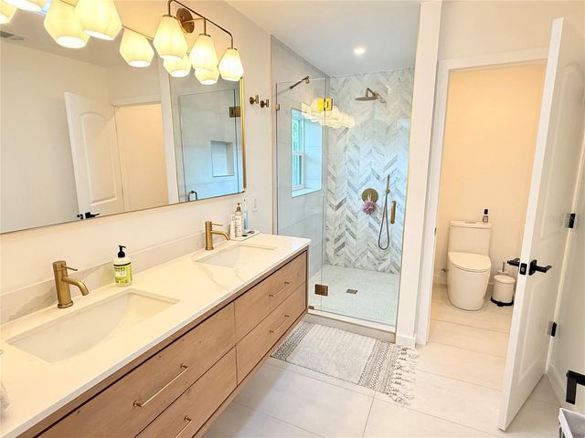 797 45TH AVENUE NE, St Petersburg, FL 33703