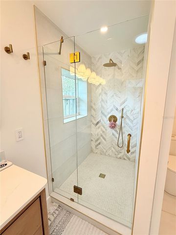 797 45TH AVENUE NE, St Petersburg, FL 33703