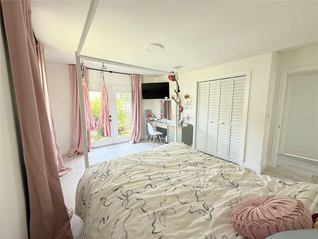 797 45TH AVENUE NE, St Petersburg, FL 33703