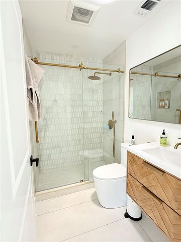 797 45TH AVENUE NE, St Petersburg, FL 33703