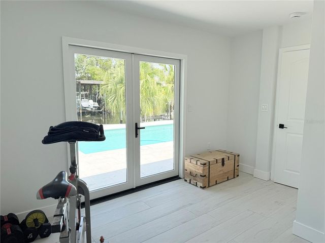 797 45TH AVENUE NE, St Petersburg, FL 33703