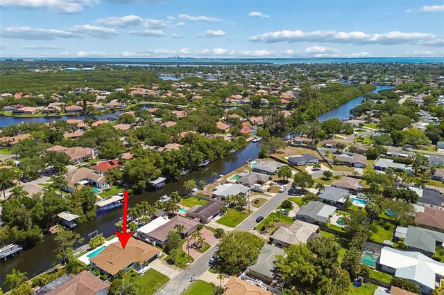 797 45TH AVENUE NE, St Petersburg, FL 33703