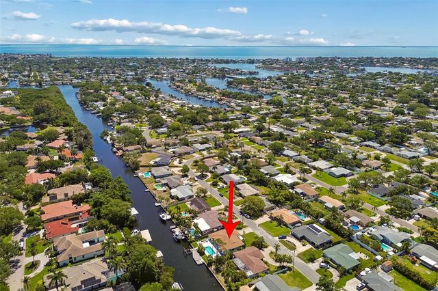 797 45TH AVENUE NE, St Petersburg, FL 33703