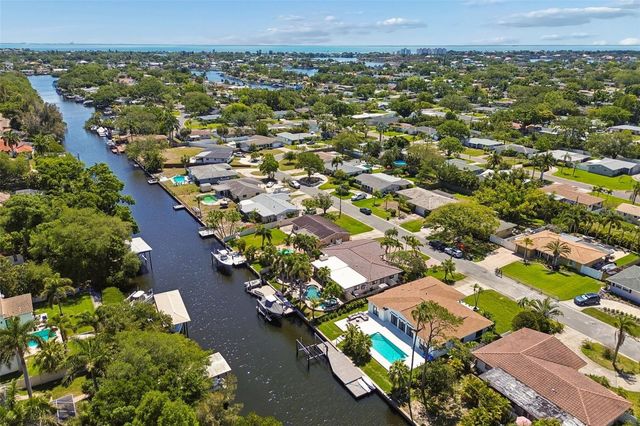 797 45TH AVENUE NE, St Petersburg, FL 33703