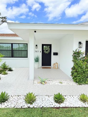 797 45TH AVENUE NE, St Petersburg, FL 33703