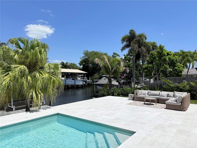 797 45TH AVENUE NE, St Petersburg, FL 33703