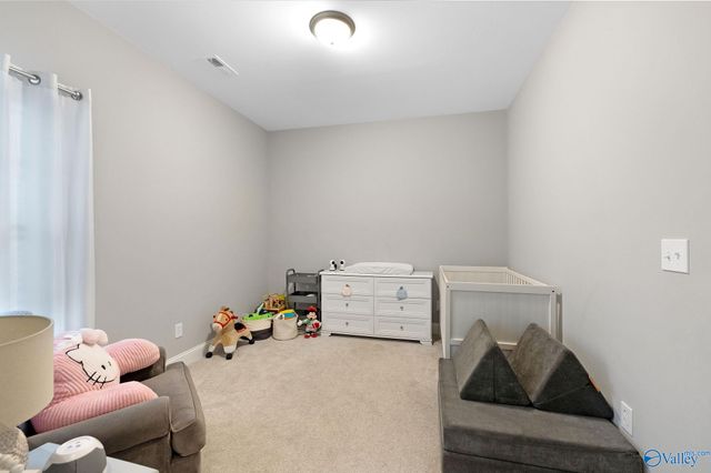 217 Willow Bank Circle, Decatur, AL 35603