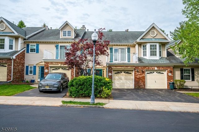 216 Amethyst Way, Franklin Twp., NJ 08823