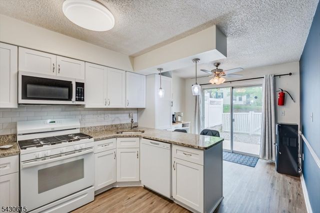 216 Amethyst Way, Franklin Twp., NJ 08823