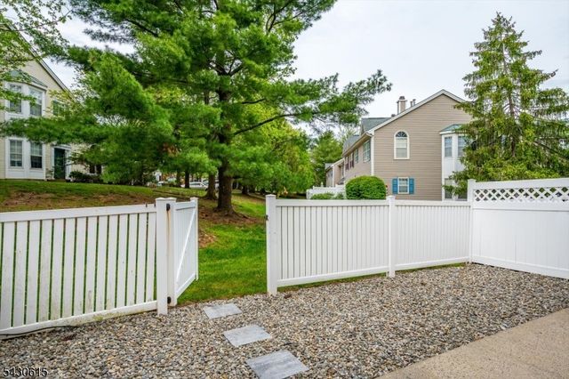 216 Amethyst Way, Franklin Twp., NJ 08823