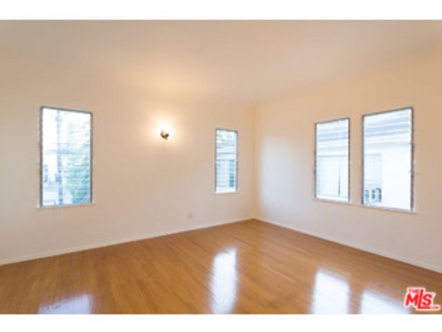 8434 BLACKBURN Avenue, Los Angeles, CA 90048