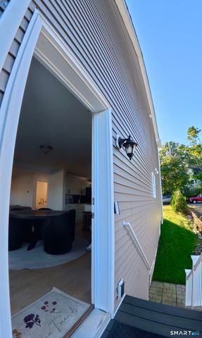 156 Dayton Road, Bridgeport, CT 06606