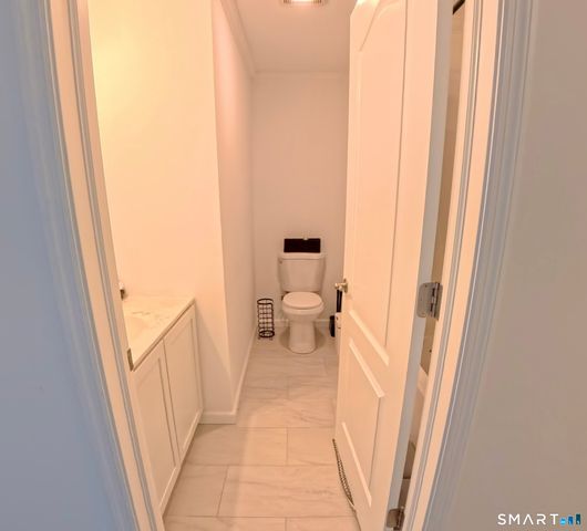 156 Dayton Road, Bridgeport, CT 06606